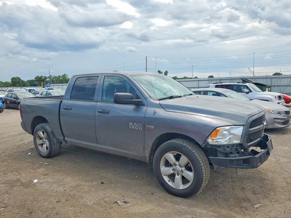 2013 RAM 1500 ST