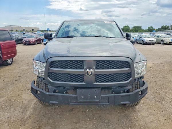 2013 RAM 1500 ST
