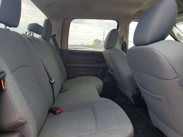 2013 RAM 1500 ST