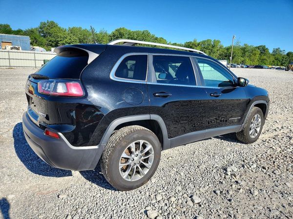 2019 JEEP CHEROKEE LATITUDE PLUS 4X4