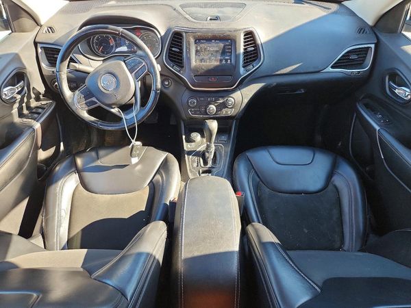 2019 JEEP CHEROKEE LATITUDE PLUS 4X4