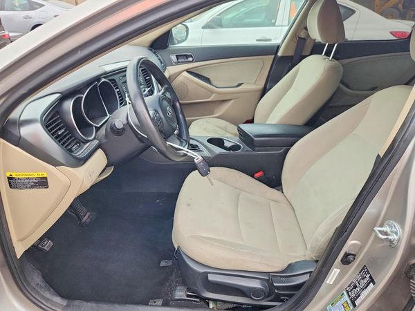 2014 KIA OPTIMA 2.4 LX STD/Conv