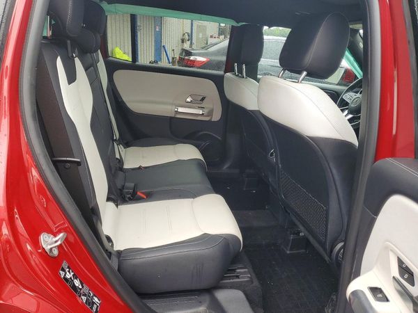 2022 MERCEDES-BENZ GLB GLB250 / GLB250 4MATIC