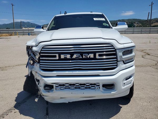2020 RAM 3500 Laramie