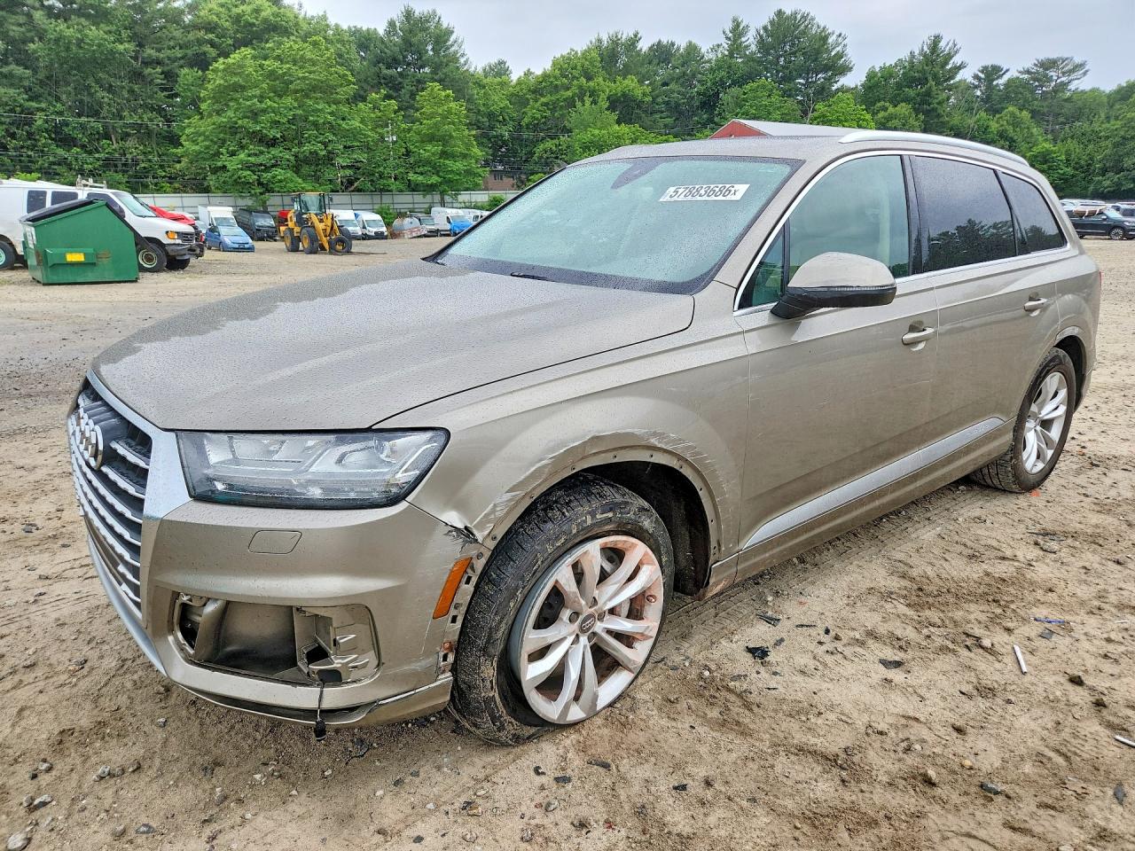 2017 AUDI Q7 quattro Premium Plus — Front 3/4