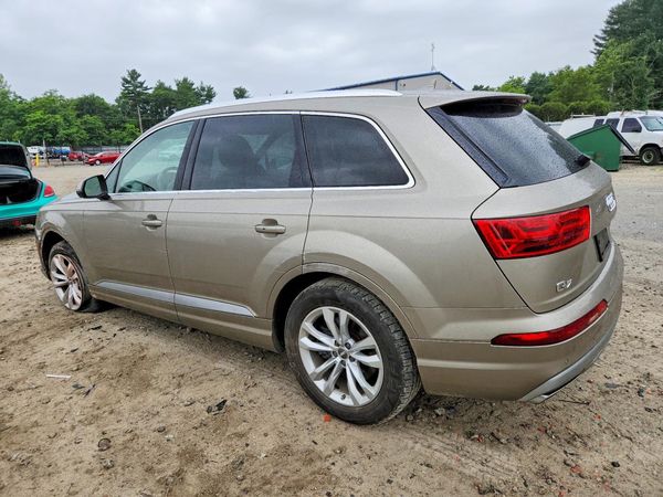 2017 AUDI Q7 quattro Premium Plus — DSRA