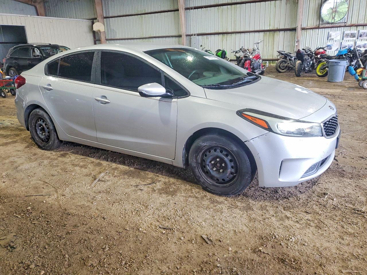 2018 KIA FORTE LX Base