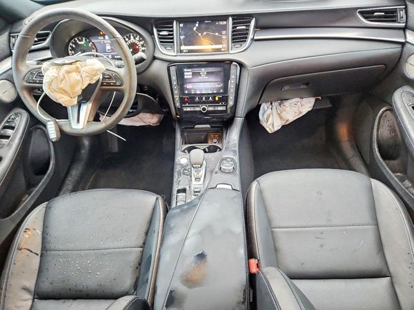 2023 INFINITI QX55 Essential