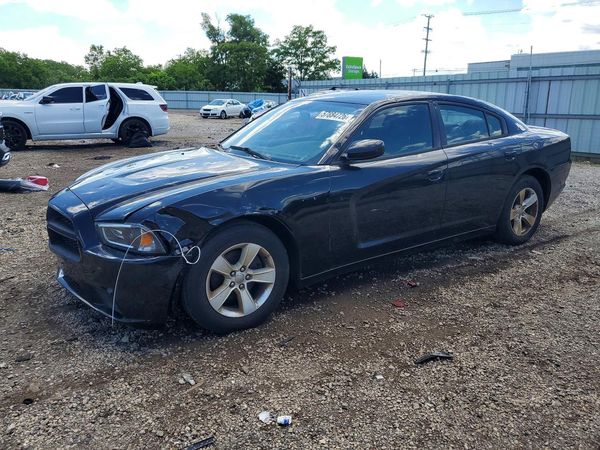2013 DODGE CHARGER