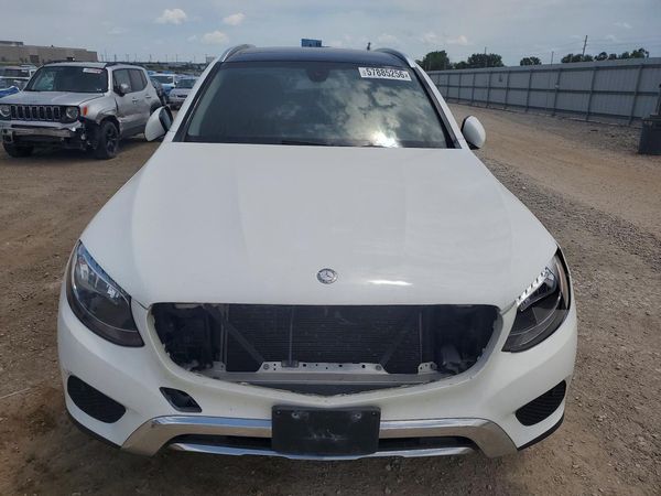 2016 MERCEDES-BENZ GLC GLC300 Base-4M