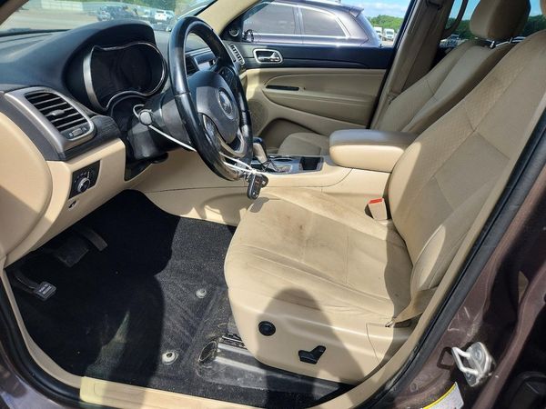 2020 JEEP GRAND CHEROKEE LAREDO 4X4