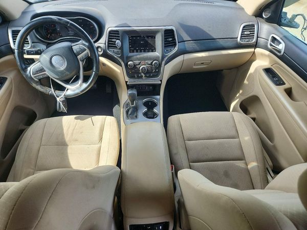 2020 JEEP GRAND CHEROKEE LAREDO 4X4