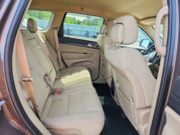 2020 JEEP GRAND CHEROKEE LAREDO 4X4