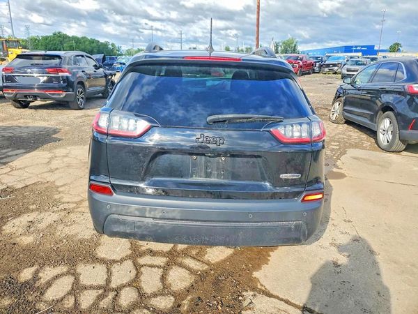 2019 JEEP CHEROKEE LATITUDE PLUS FWD