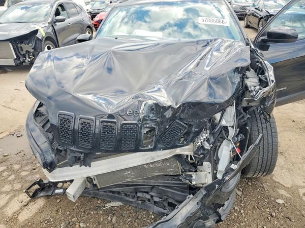 2019 JEEP CHEROKEE LATITUDE PLUS FWD