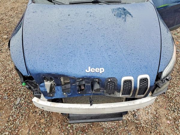 2018 JEEP CHEROKEE LATITUDE FWD