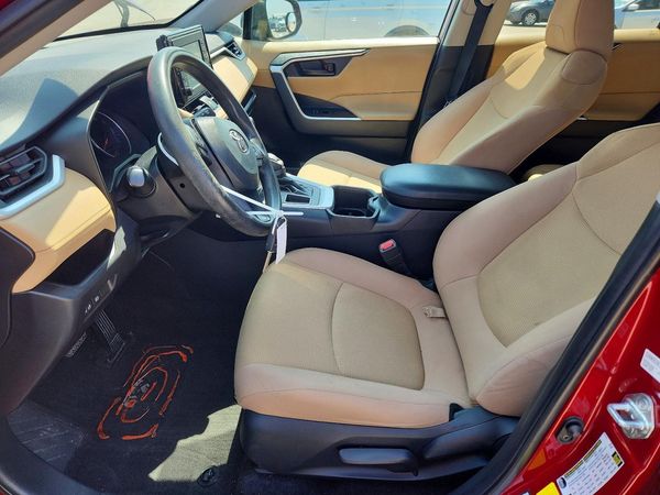 2022 TOYOTA RAV4 LE