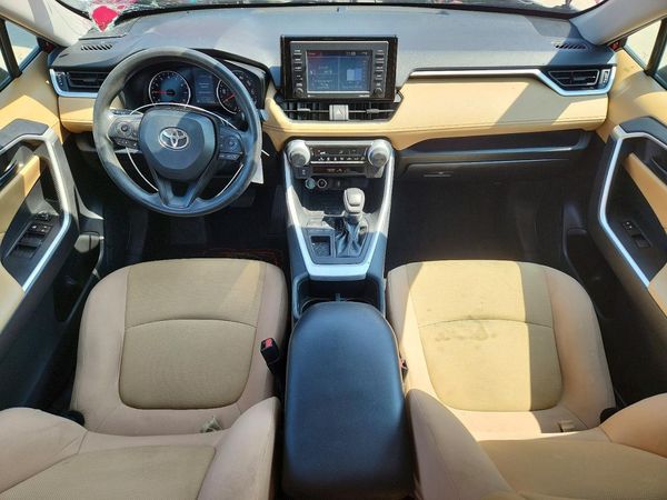 2022 TOYOTA RAV4 LE