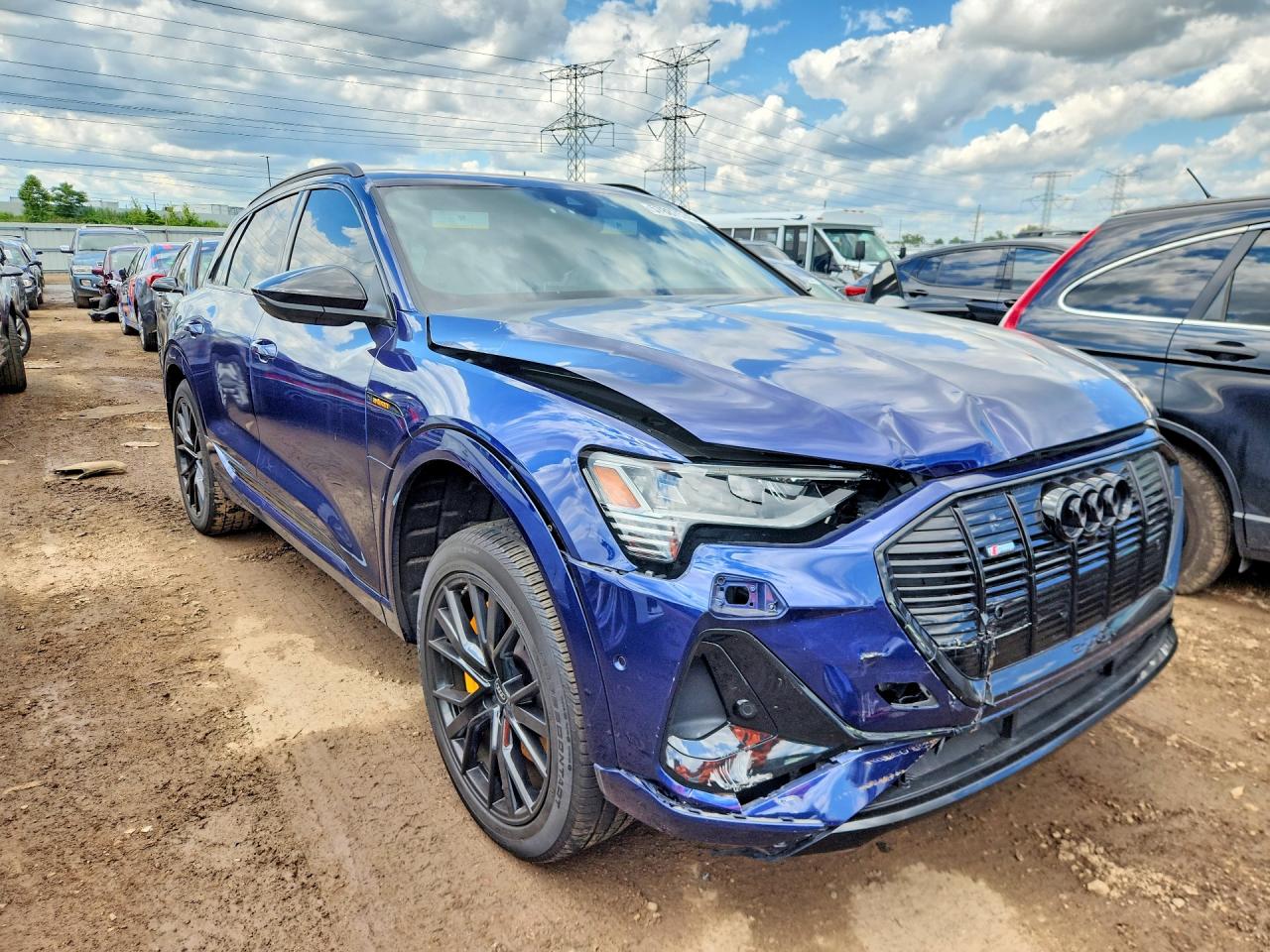 2022 AUDI E-TRON quattro Chronos