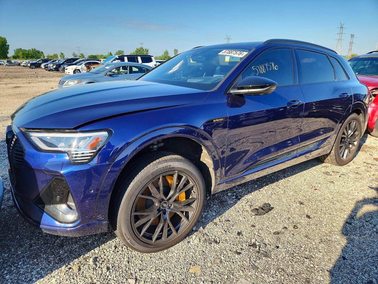 2022 AUDI E-TRON quattro Chronos