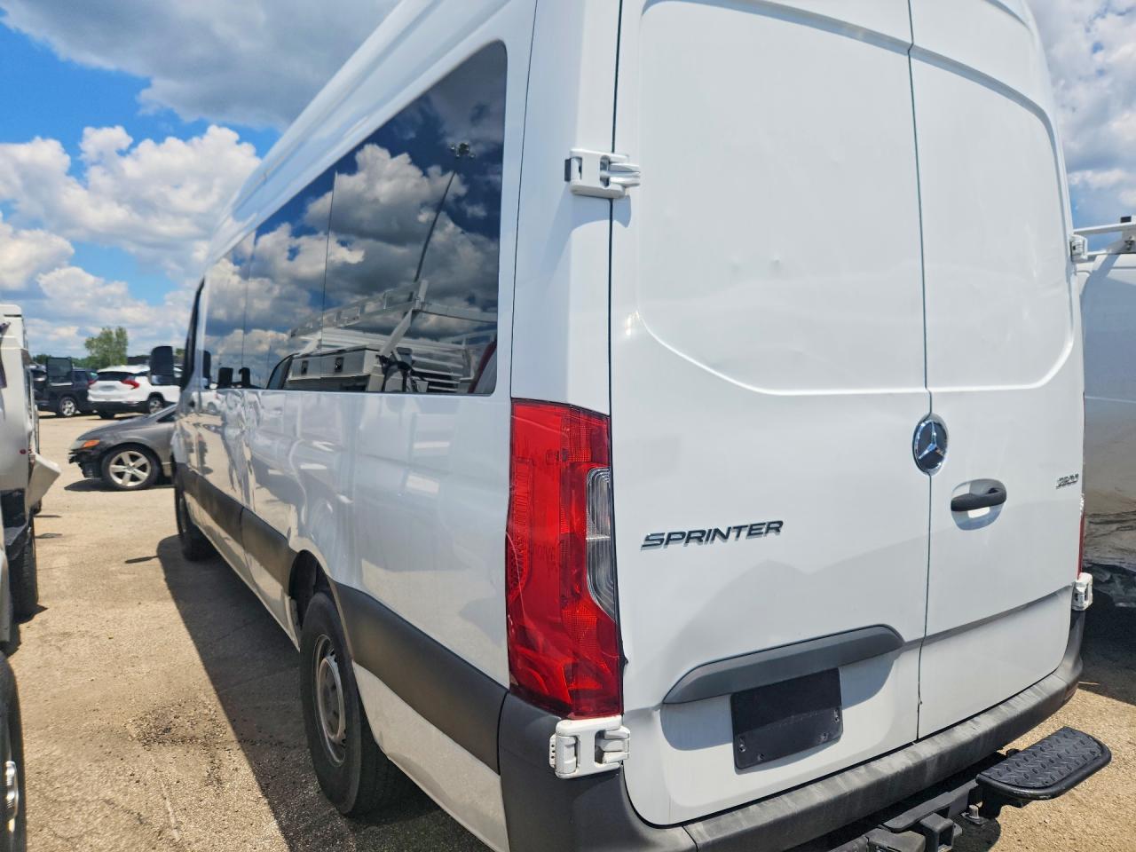 2020 MERCEDES-BENZ SPRINTER 907 (VS30)