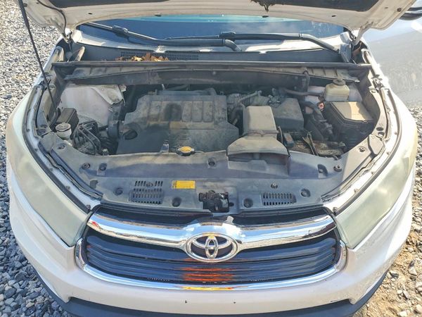 2015 TOYOTA HIGHLANDER Base/Hybrid