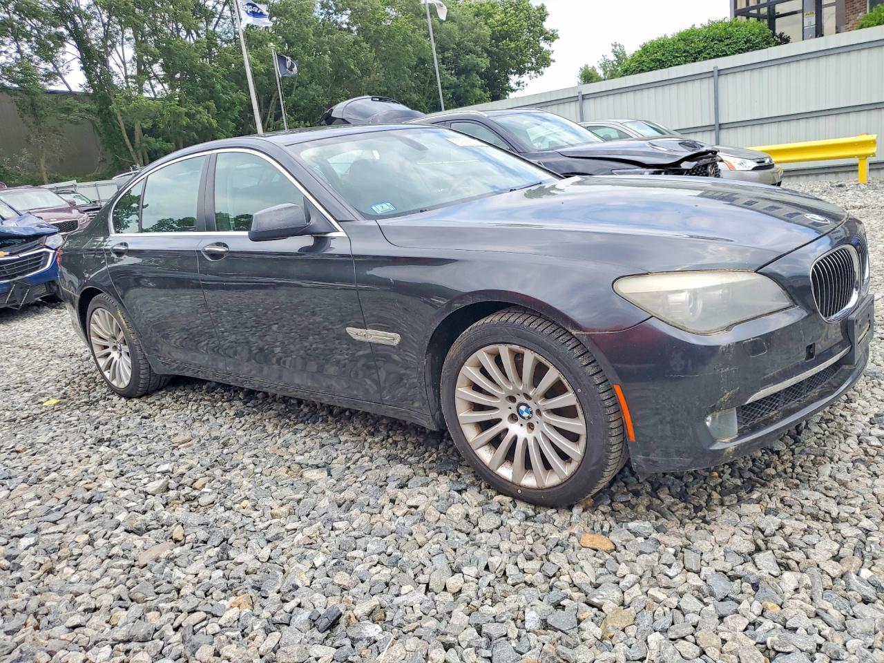 2012 BMW 750 750xi/Alpina B7 xDrive