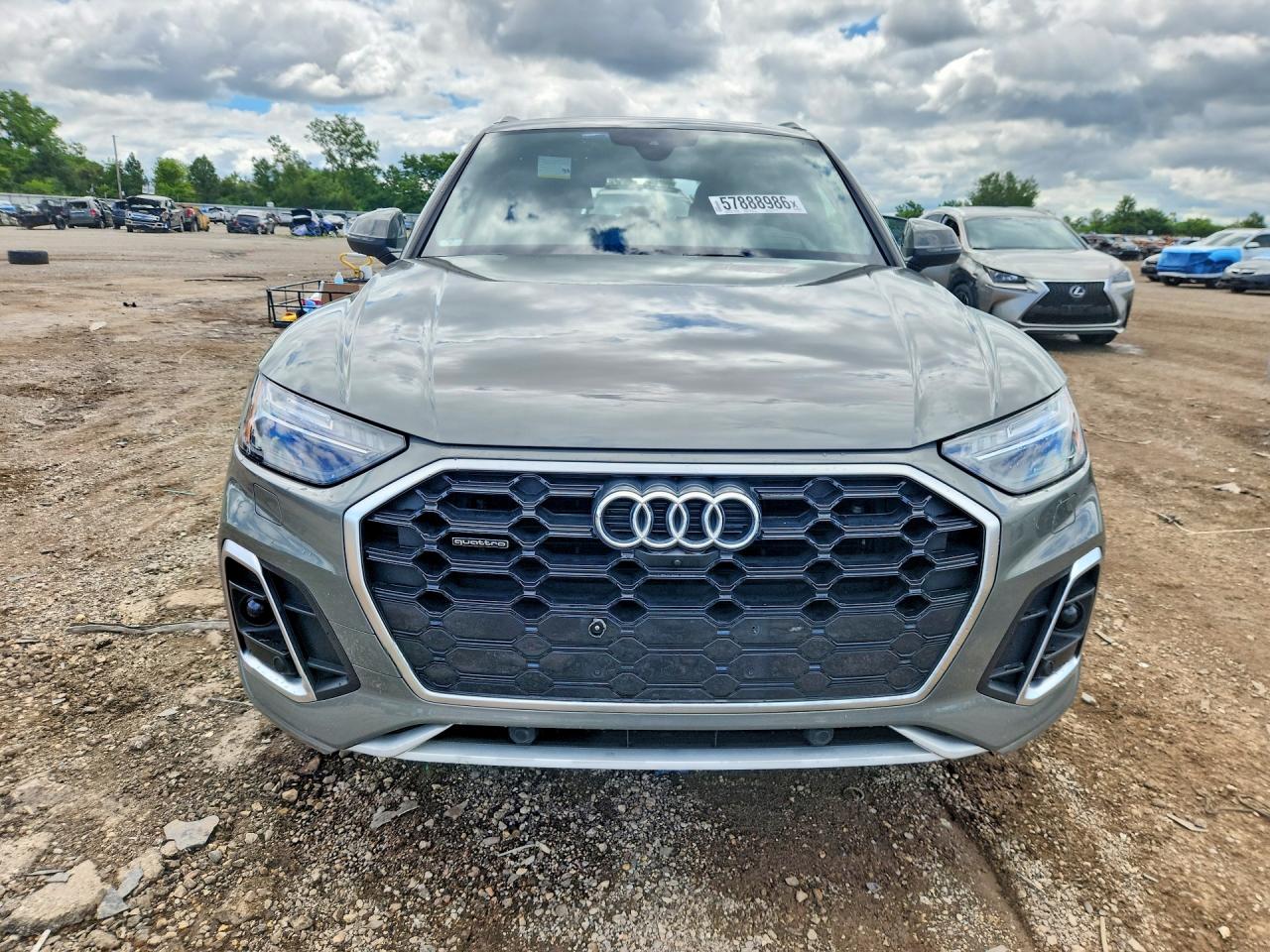 2023 AUDI Q5 S Line quattro Prestige
