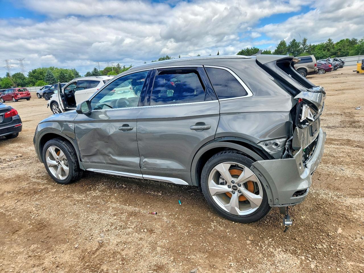 2023 AUDI Q5 S Line quattro Prestige