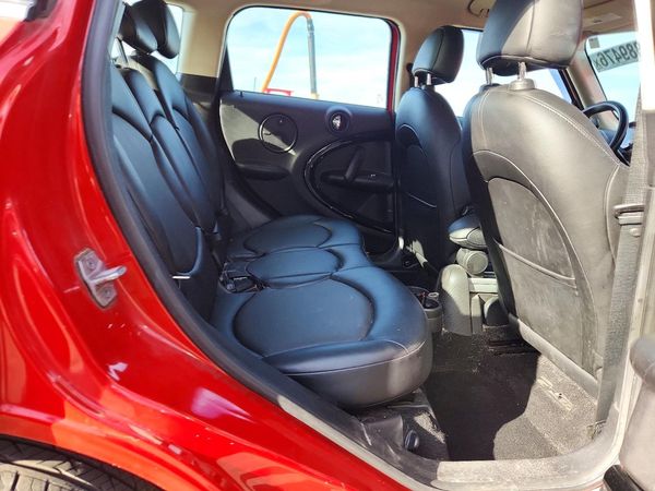 2016 MINI COOPER