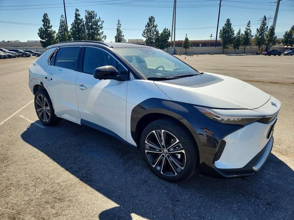 2023 TOYOTA BZ4X