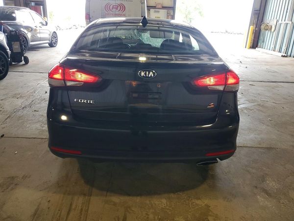 2018 KIA FORTE LX Pop,S,EX