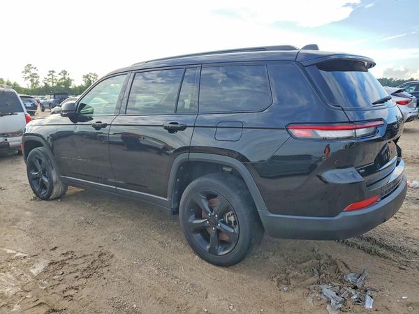2022 JEEP GRAND CHEROKEE Laredo