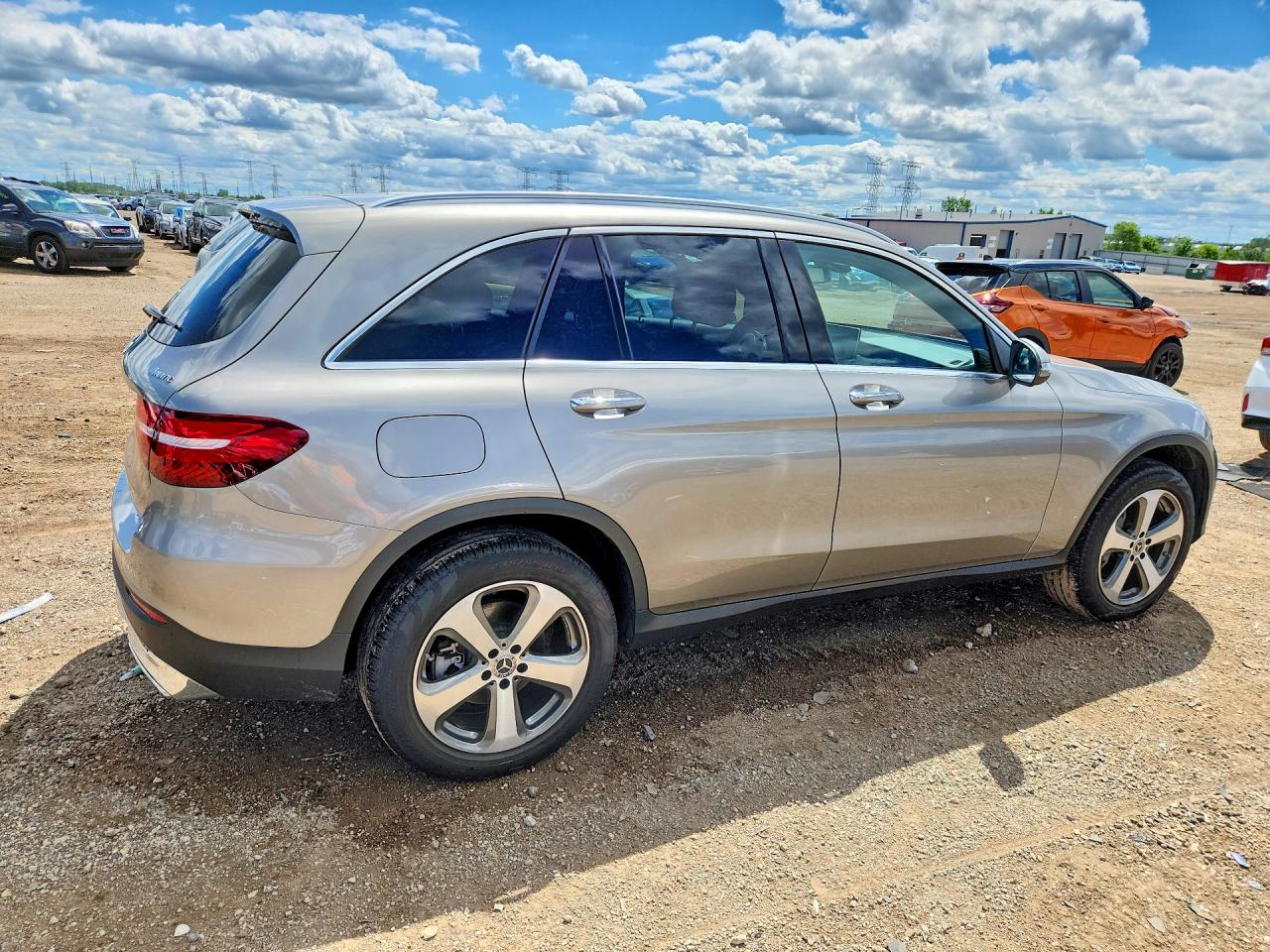 2019 MERCEDES-BENZ GLC GLC 300-4M