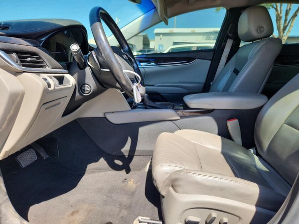 2017 CADILLAC XTS Luxury
