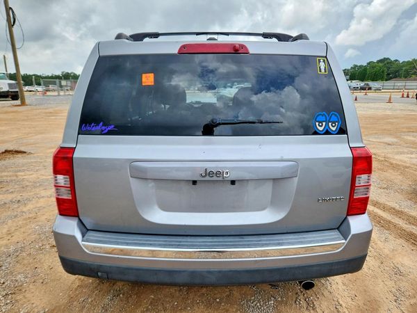 2015 JEEP PATRIOT LIMITED FWD (LHD)