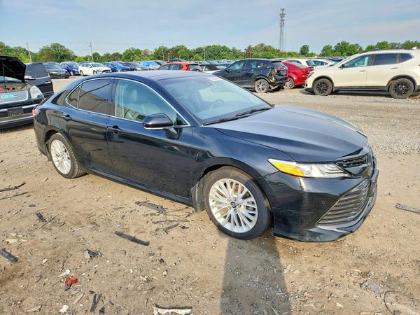 2020 TOYOTA CAMRY