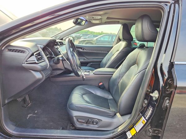 2020 TOYOTA CAMRY