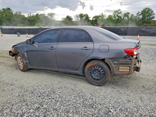 2013 TOYOTA COROLLA