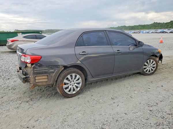 2013 TOYOTA COROLLA