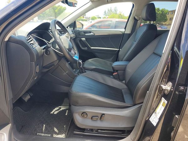 2022 VOLKSWAGEN TIGUAN