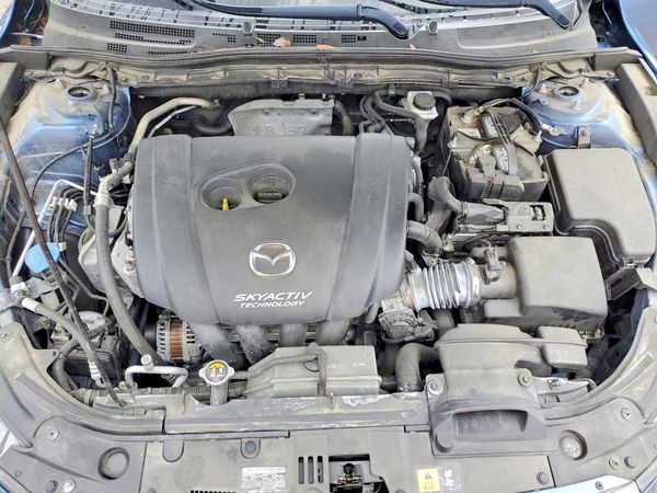2018 MAZDA 3 Touring