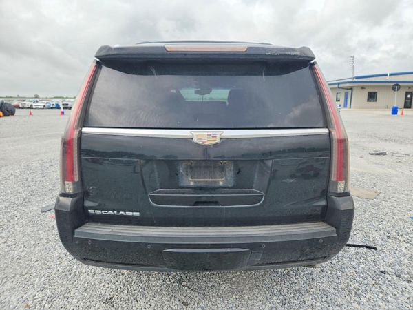 2016 CADILLAC ESCALADE Premium