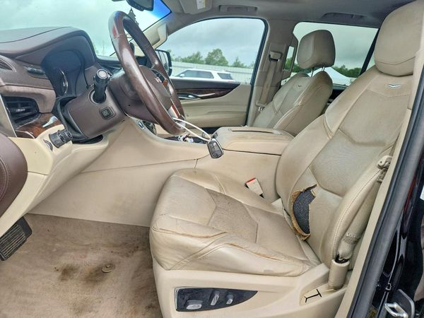 2016 CADILLAC ESCALADE Premium