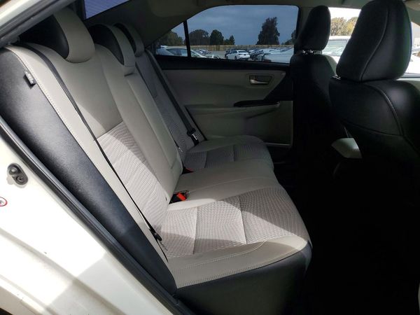 2015 TOYOTA CAMRY