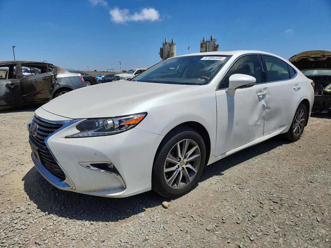 2017 LEXUS ES 300h