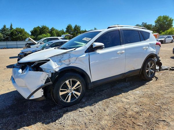 2018 TOYOTA RAV4 Adventure/XLE