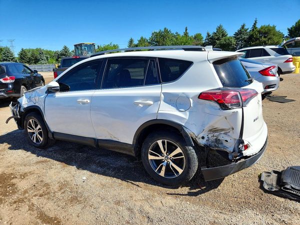 2018 TOYOTA RAV4 Adventure/XLE