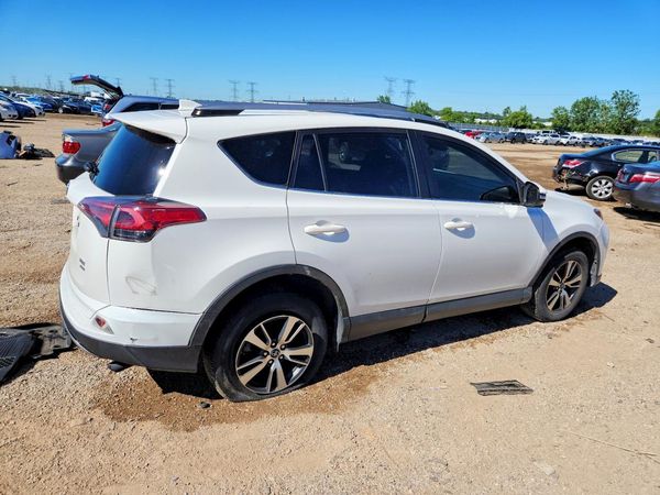 2018 TOYOTA RAV4 Adventure/XLE