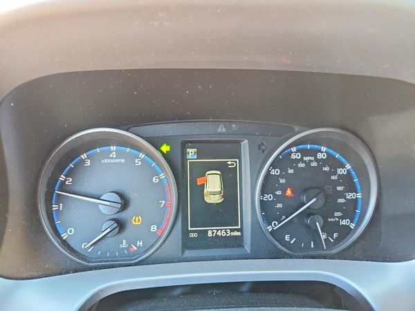 2018 TOYOTA RAV4 Adventure/XLE